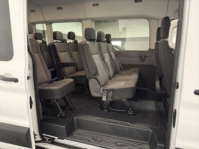 Photo of 2024 Oxford White Ford Transit-350
