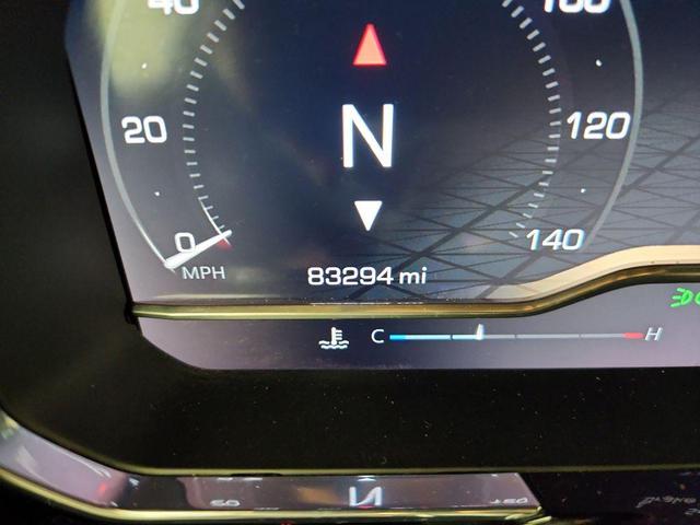 Photo of 2024 Summit White GMC Sierra 2500