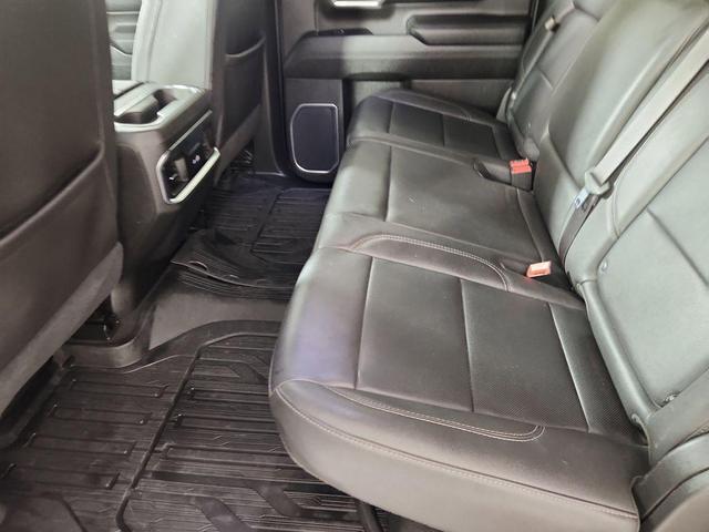 Photo of 2024 Summit White GMC Sierra 2500
