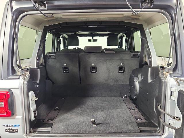 Photo of 2023 Silver Zynith Clearcoat Jeep Wrangler 4xe
