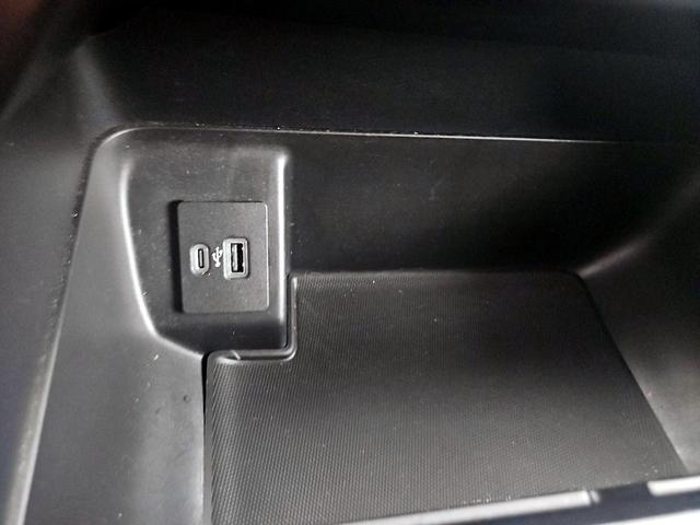 Photo of 2022 White Ford F-150