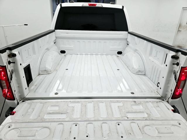 Photo of 2022 White Ford F-150