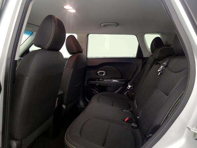 Photo of 2016 Silver Kia Soul