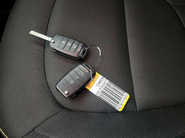 Photo of 2016 Silver Kia Soul