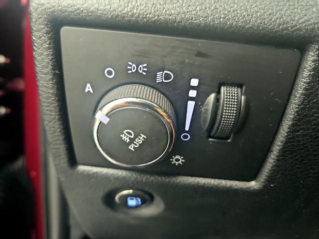 Photo of 2016 Red Jeep Grand Cherokee