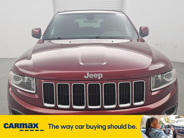Photo of 2016 Red Jeep Grand Cherokee