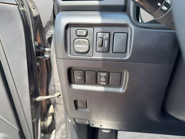 Photo of 2018 Gray Toyota 4Runner