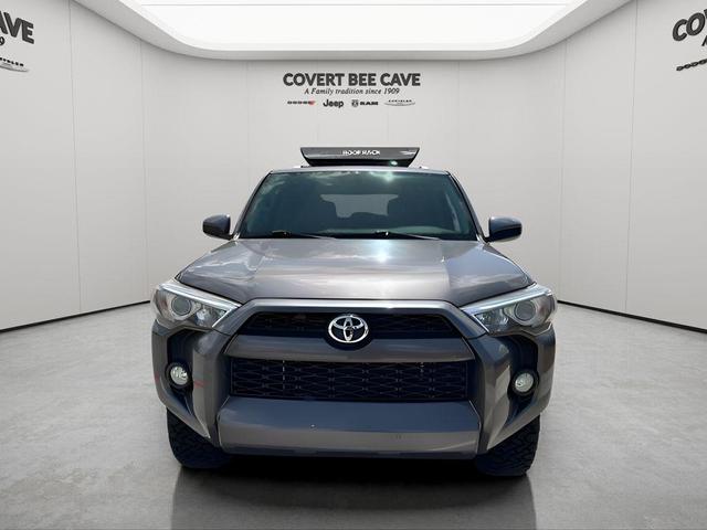 Photo of 2018 Gray Toyota 4Runner