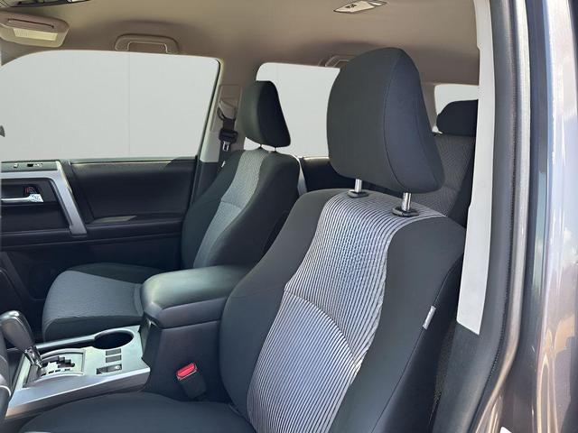 Photo of 2018 Gray Toyota 4Runner