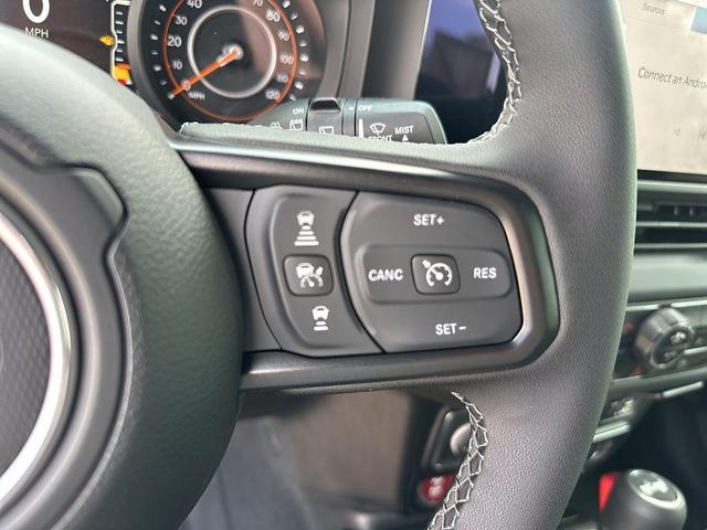 Photo of 2025 Black Clearcoat Jeep Wrangler