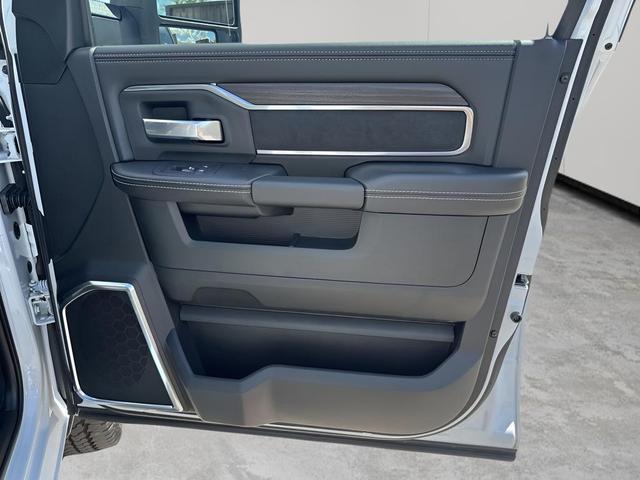 Photo of 2025 Bright White Clearcoat RAM 2500