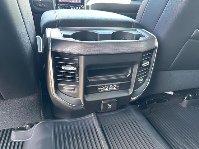 Photo of 2025 Bright White Clearcoat RAM 2500