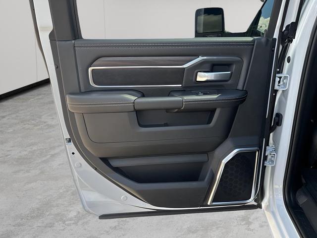 Photo of 2025 Bright White Clearcoat RAM 2500