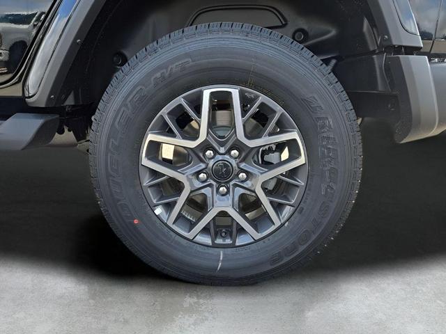 Photo of 2025 Black Clearcoat Jeep Wrangler