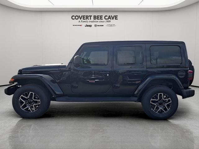 Photo of 2025 Black Clearcoat Jeep Wrangler