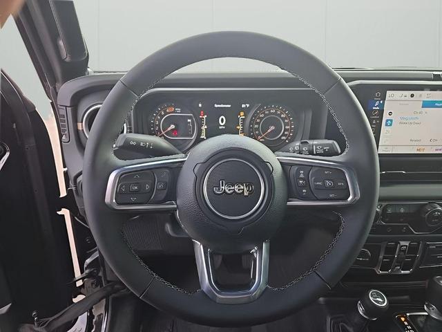 Photo of 2025 Black Clearcoat Jeep Wrangler