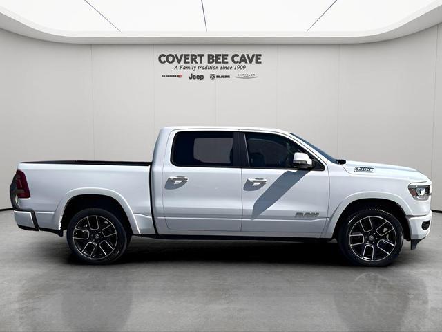 Photo of 2022 Bright White Clearcoat RAM 1500