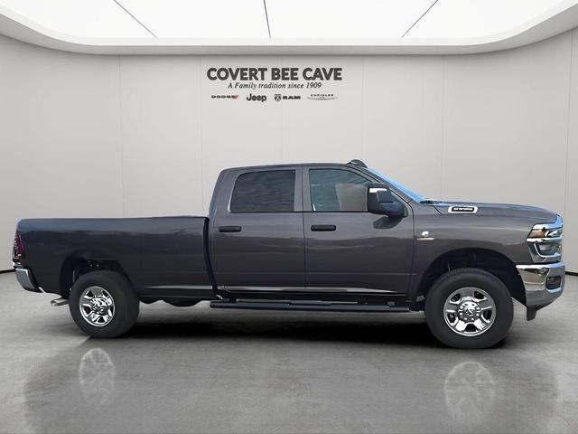 Photo of 2025 Granite Crystal Clearcoat Metallic RAM 2500