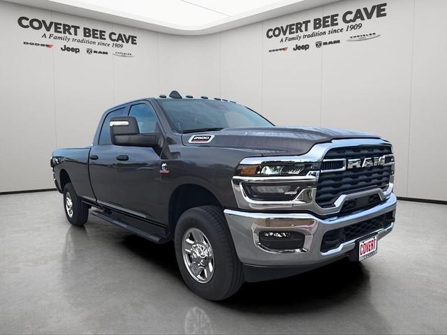 Photo of 2025 Granite Crystal Clearcoat Metallic RAM 2500