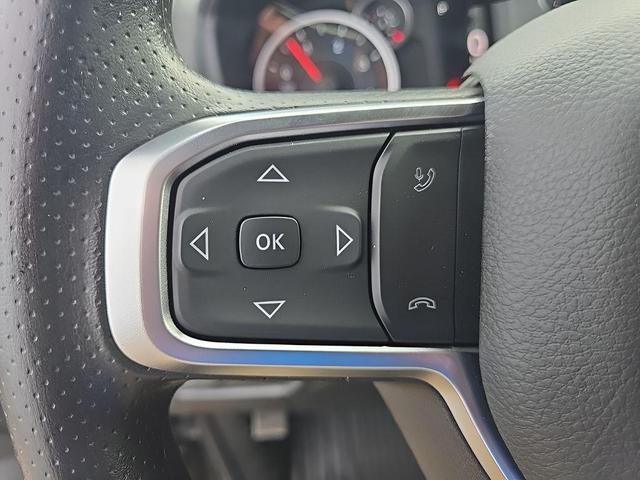Photo of 2025 Granite Crystal Clearcoat Metallic RAM 2500
