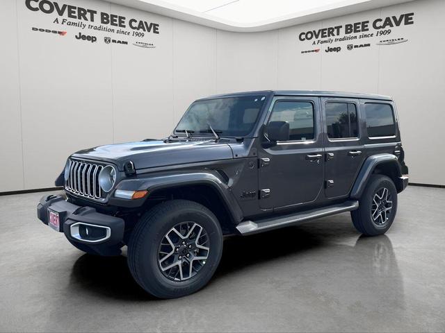 Photo of 2025 Granite Crystal Clearcoat Metallic Jeep Wrangler