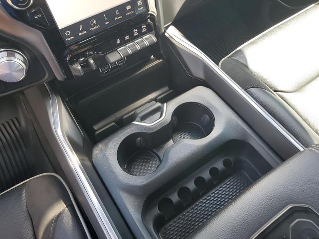 Photo of 2023 Bright White Clearcoat RAM 1500