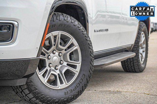 Photo of 2024 Bright White Clearcoat Jeep Wagoneer