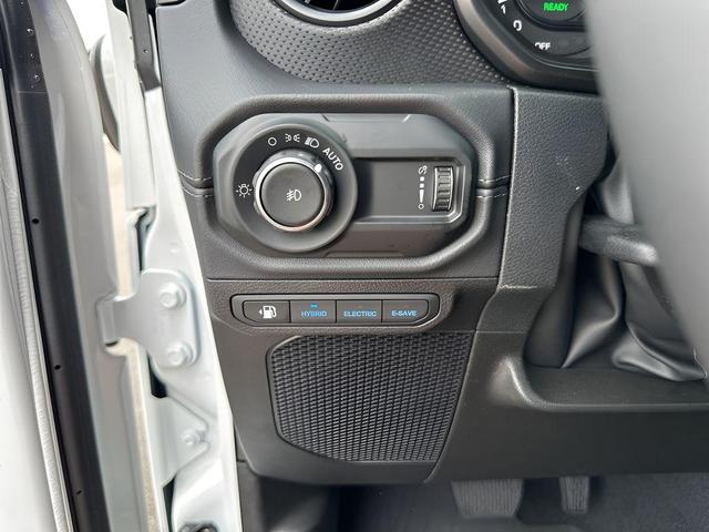 Photo of 2025 Bright White Clearcoat Jeep Wrangler 4xe