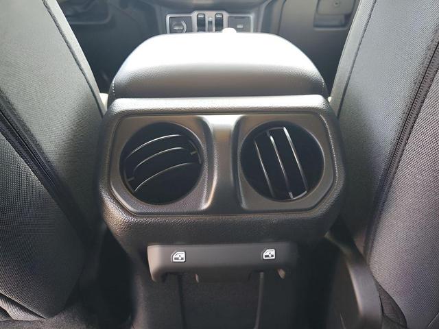 Photo of 2025 Anvil Clearcoat Jeep Wrangler
