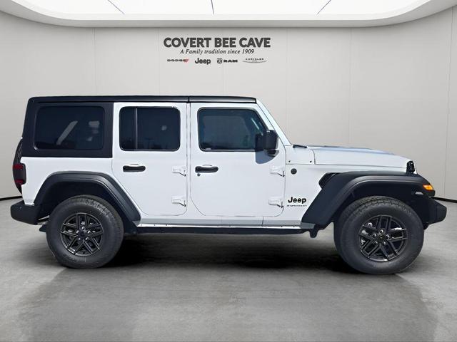 Photo of 2025 Bright White Clearcoat Jeep Wrangler