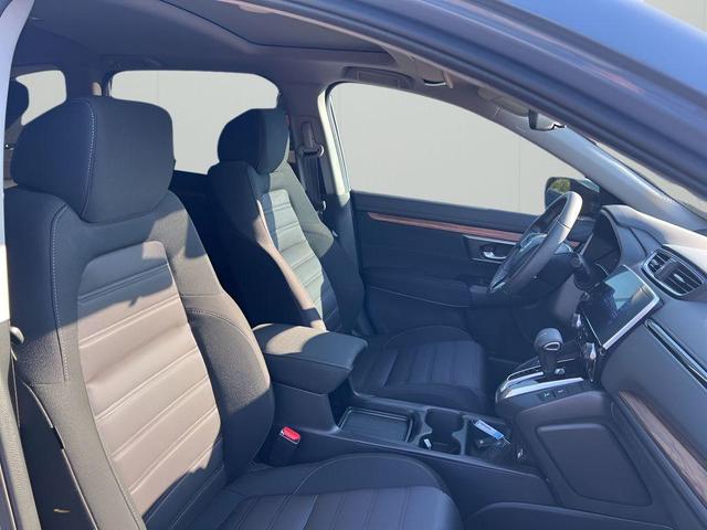 Photo of 2022 Sonic Gray Pearl Honda CR-V