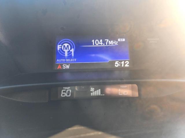 Photo of 2017 White Diamond Pearl Acura RDX