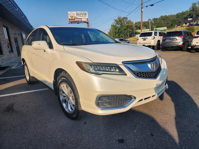 Photo of 2017 White Diamond Pearl Acura RDX