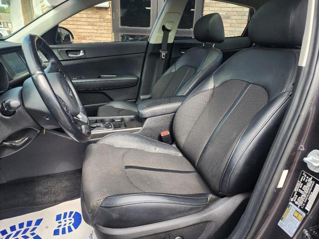 Photo of 2018 Grey Kia Optima