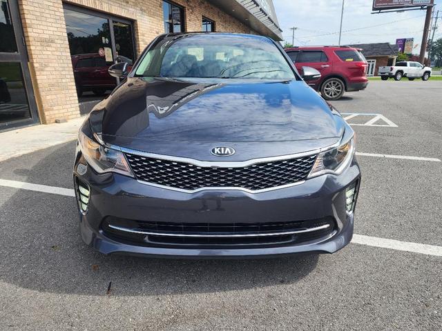 Photo of 2018 Grey Kia Optima