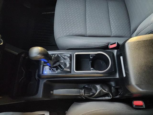 Photo of 2020 Midnight Black Metallic Toyota Tacoma