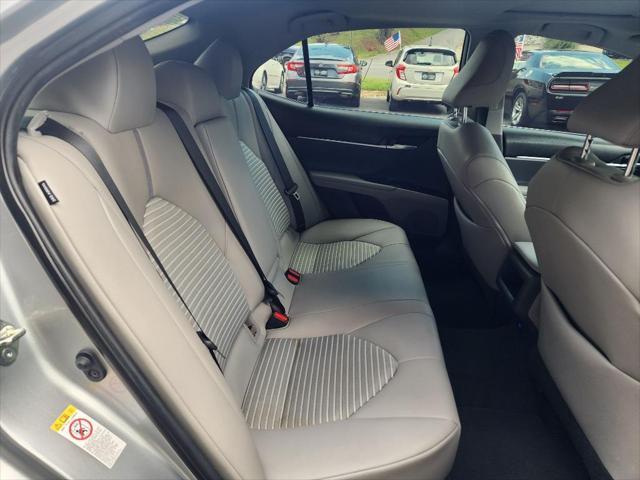 Photo of 2018 Celestial Silver Metallic Toyota Camry