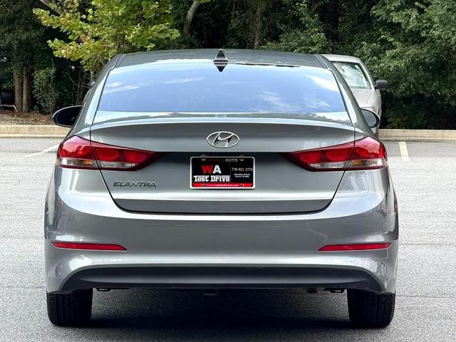 Photo of 2018 Galactic Gray Hyundai ELANTRA