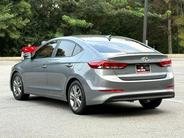Photo of 2018 Galactic Gray Hyundai ELANTRA