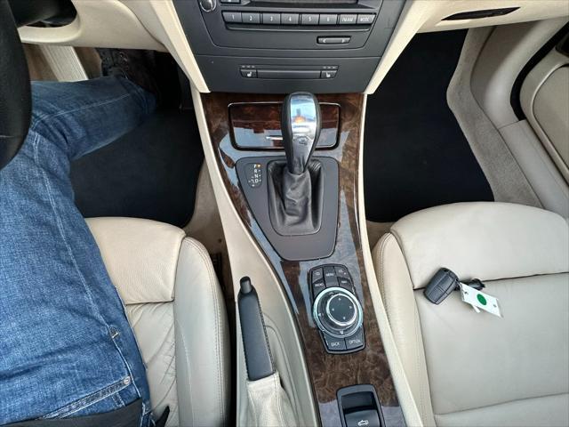 Photo of 2009 Black Sapphire Metallic BMW 335