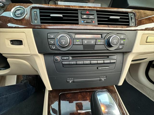 Photo of 2009 Black Sapphire Metallic BMW 335