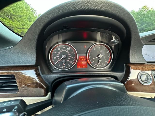 Photo of 2009 Black Sapphire Metallic BMW 335