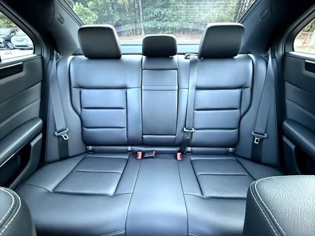 Photo of 2014 Black Mercedes-Benz E-Class