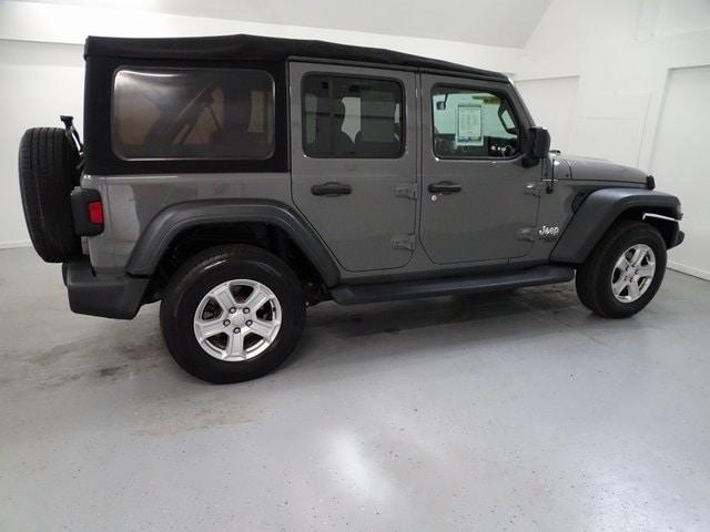 Photo of 2018 Sting Gray Clearcoat Jeep Wrangler Unlimited