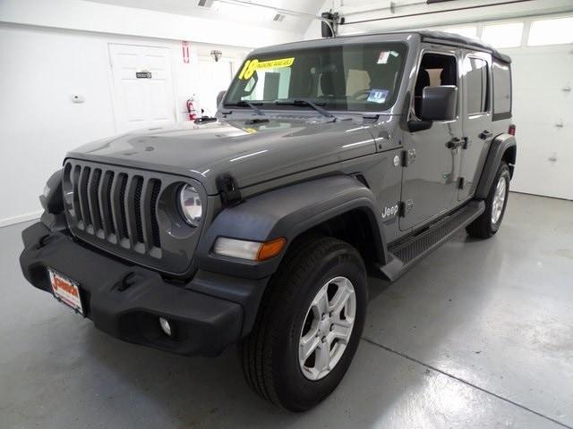Photo of 2018 Sting Gray Clearcoat Jeep Wrangler Unlimited