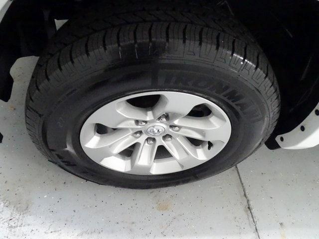 Photo of 2022 Bright White Clearcoat RAM 1500