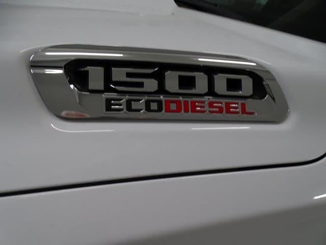 Photo of 2022 Bright White Clearcoat RAM 1500