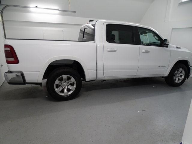 Photo of 2022 Bright White Clearcoat RAM 1500