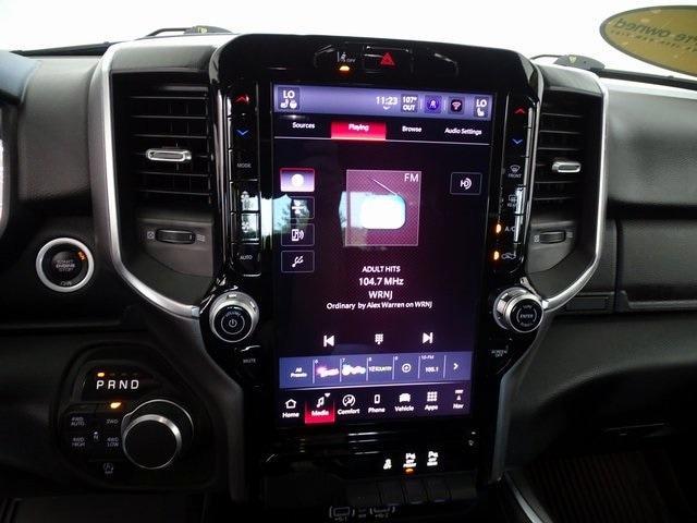 Photo of 2025 Diamond Black RAM 1500
