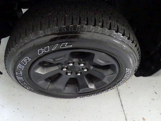 Photo of 2025 Diamond Black RAM 1500